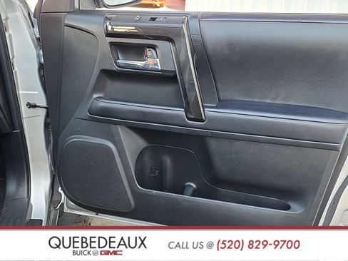 Used 2022 Toyota 4Runner TRD Off-Road image 31