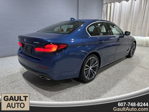 Used 2021 BMW 540i xDrive w/ Convenience Package image 3