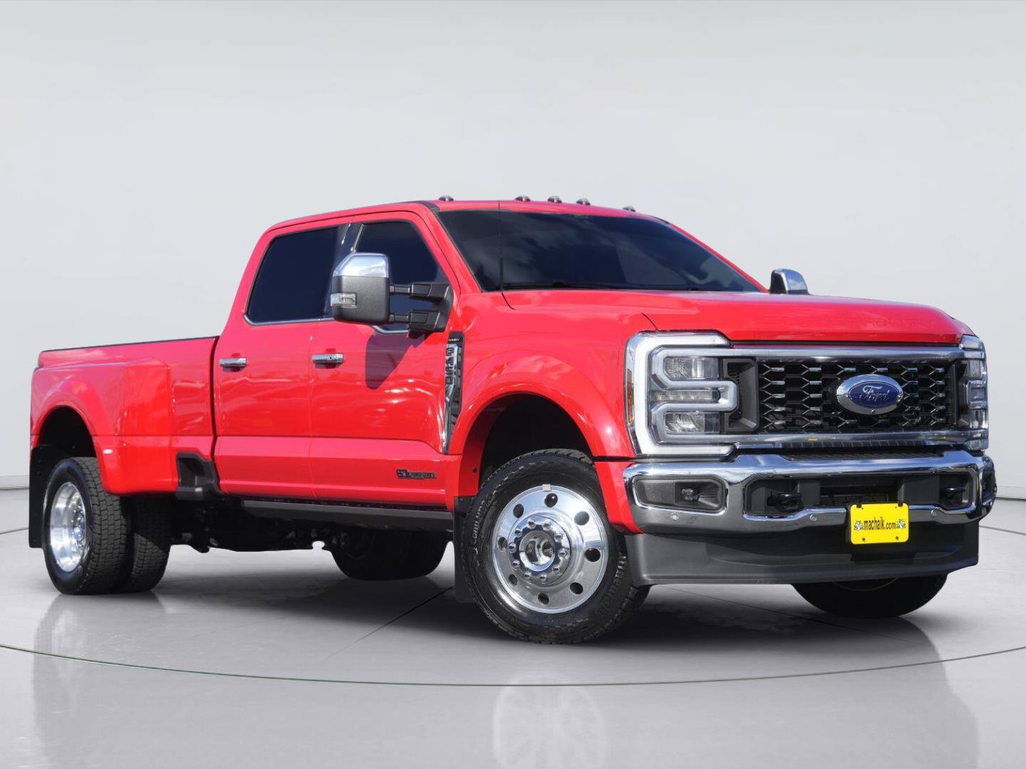 Used 2026 Ford F450 Lariat w/ Lariat Ultimate Package AWD/4WD image 2