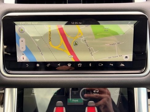 Used 2019 Land Rover Range Rover Sport HSE image 25