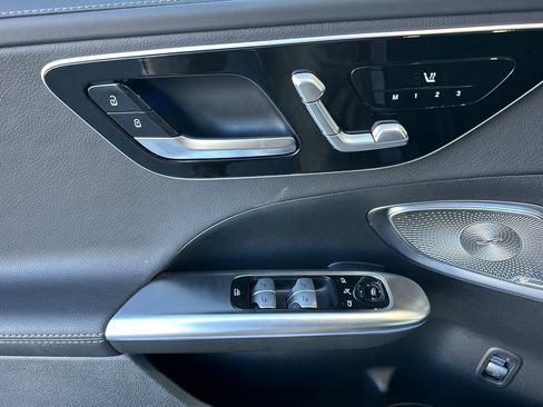 New 2026 Mercedes-Benz C 300 Sedan image 11