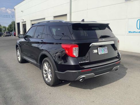 Used 2020 Ford Explorer Limited AWD/4WD image 3