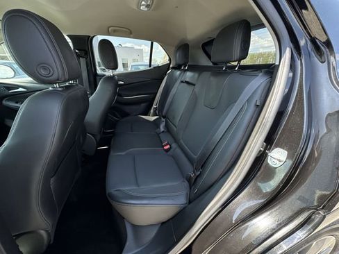 Used 2023 Buick Encore GX Select w/ Sport Touring Package FWD image 25