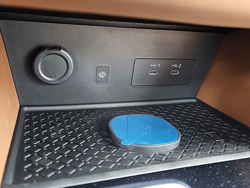 New 2026 Nissan Pathfinder Platinum image 17