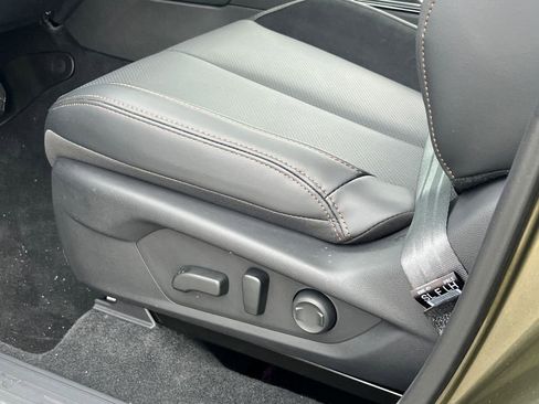 New 2026 Subaru Forester Touring AWD/4WD image 29