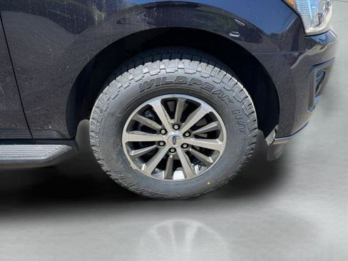 Used 2021 Ford Expedition XLT AWD/4WD image 27
