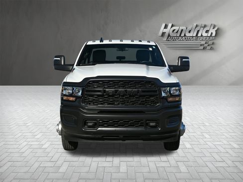Used 2024 RAM 3500 Tradesman image 6