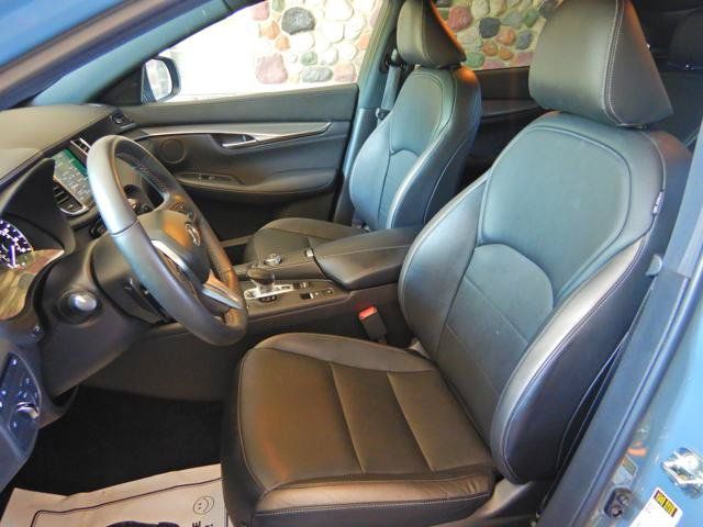 Used 2023 INFINITI QX55 Luxe w/ Cargo Package AWD/4WD image 15
