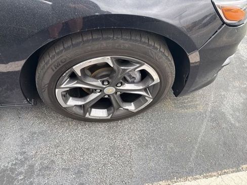 Used 2022 Chevrolet Malibu LT image 16