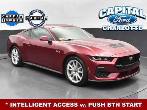 Used 2025 Ford Mustang GT Premium image 3