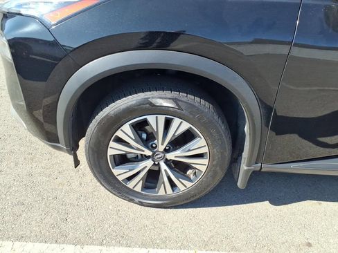 Certified 2023 Nissan Rogue SV AWD/4WD image 11