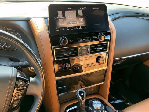 Used 2024 INFINITI QX80 Sensory w/ Cargo Package image 7