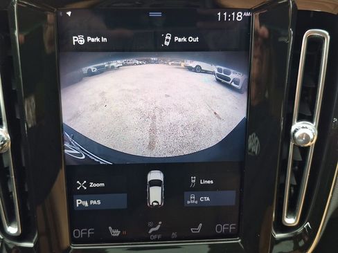 Used 2019 Volvo XC40 T5 Momentum image 15