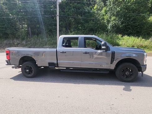 Used 2025 Ford F250 XL w/ STX Appearance Package AWD/4WD image 2