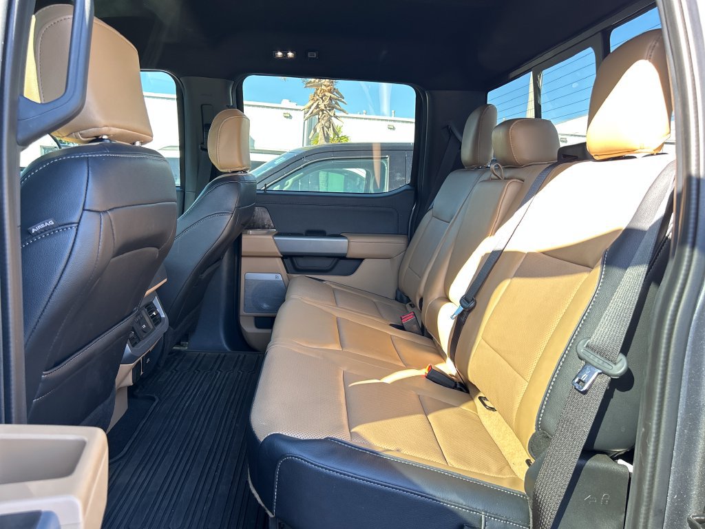 Used 2024 Ford F250 Lariat w/ Sport Appearance Package AWD/4WD image 15