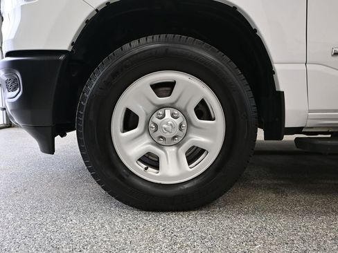 Used 2019 RAM 1500 Tradesman AWD/4WD image 16