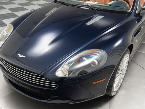 Used 2011 Aston Martin DB9 Volante RWD image 44