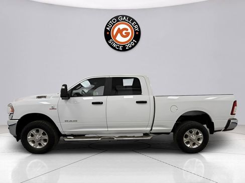 Used 2024 RAM 2500 Big Horn w/ Off Road Package image 4