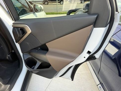 Used 2025 BMW X3 xDrive30i w/ Premium Package AWD/4WD image 29