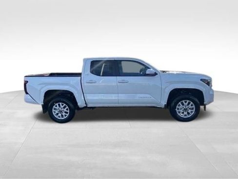 New 2026 Toyota Tacoma SR5 image 7