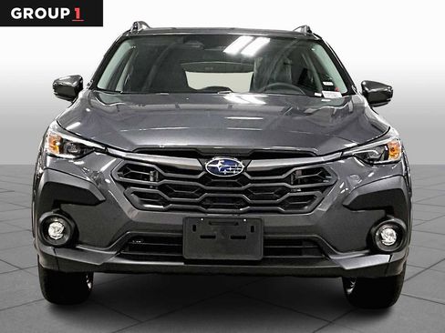 Used 2024 Subaru Crosstrek 2.0i Premium image 3