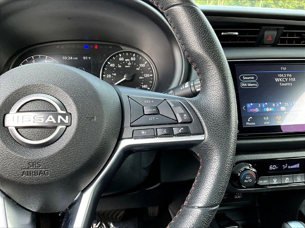 Used 2024 Nissan Kicks SR FWD image 14