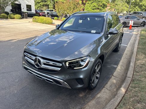 Used 2022 Mercedes-Benz GLC 300 image 5