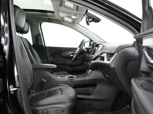 Used 2023 GMC Terrain SLT w/ Infotainment Package II AWD/4WD image 11