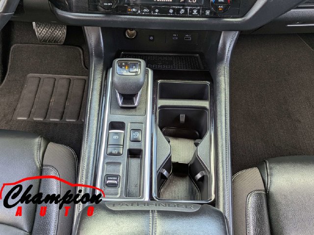 Used 2022 Nissan Pathfinder SL w/ SL Premium Package FWD image 24