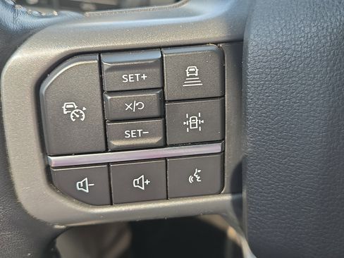 Certified 2021 Ford F150 Lariat w/ Equipment Group 502A High image 25