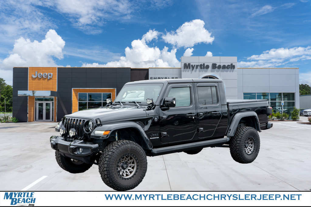 Certified 2022 Jeep Gladiator Overland AWD/4WD image 1