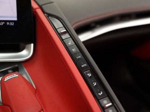 Used 2022 Chevrolet Corvette Stingray Preferred Conv image 23