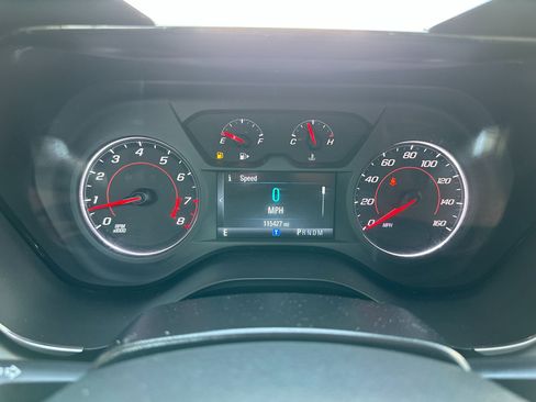 Used 2018 Chevrolet Camaro LT w/ RS Package image 29