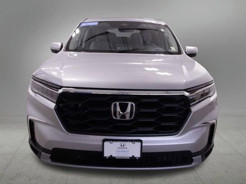 Certified 2025 Honda Pilot EX-L image 10