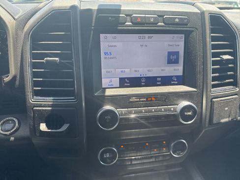 Used 2020 Ford Expedition XLT w/ Equipment Group 202A RWD image 11