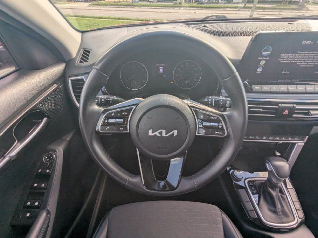 Certified 2023 Kia Seltos S w/ Navigation Package FWD image 15
