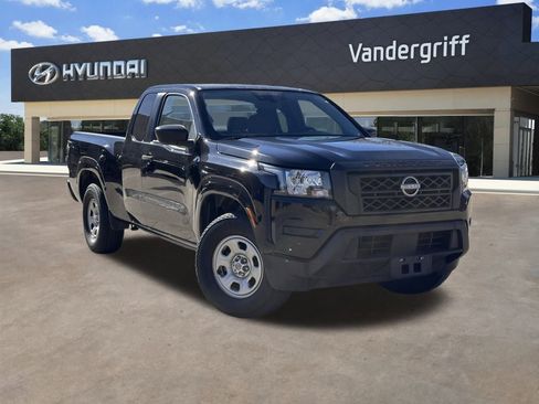 Used 2022 Nissan Frontier S image 7