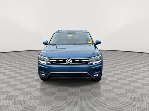 Used 2018 Volkswagen Tiguan SEL AWD/4WD image 4
