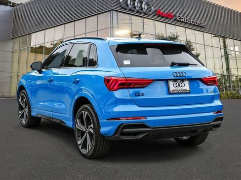 Used 2023 Audi Q3 2.0T Premium Plus w/ Premium Plus Package AWD/4WD image 2