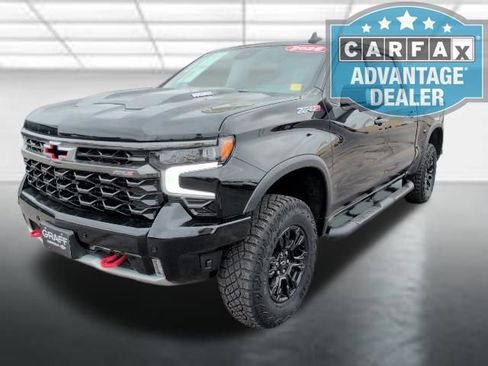 Used 2025 Chevrolet Silverado 1500 ZR2 w/ Technology Package AWD/4WD image 30