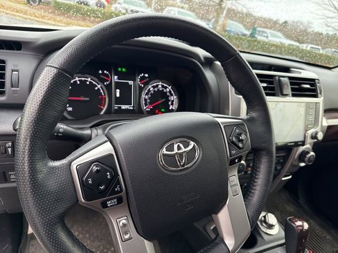 Used 2023 Toyota 4Runner Limited image 9