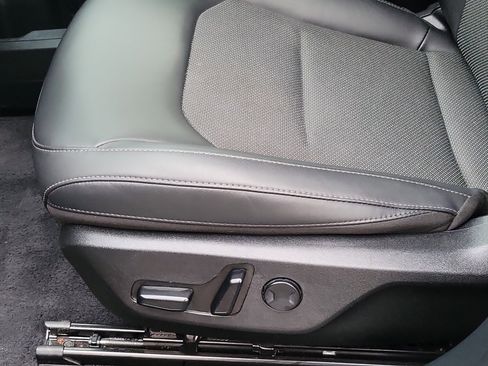 Used 2024 Kia EV6 Light AWD/4WD image 19