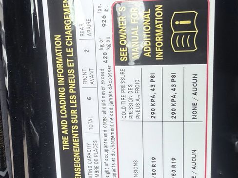 Used 2024 Mercedes-Benz GLB 250 image 28