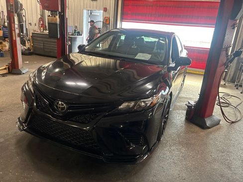 Used 2022 Toyota Camry TRD FWD image 3