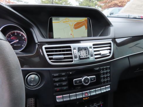 Used 2014 Mercedes-Benz E 63 AMG S-Model image 21