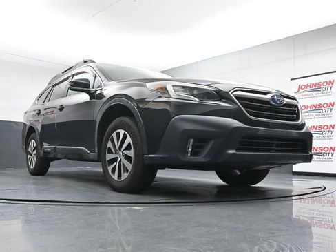 Used 2021 Subaru Outback Premium w/ Popular Package #1 AWD/4WD image 18