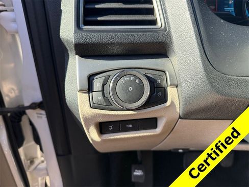 Used 2018 Ford Explorer XLT w/ Equipment Group 202A image 17