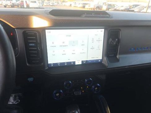 Certified 2023 Ford Bronco Outer Banks image 4