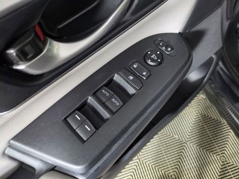 Used 2019 Honda CR-V EX-L image 14