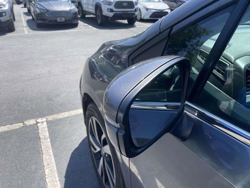 Used 2018 Honda Odyssey EX-L image 17